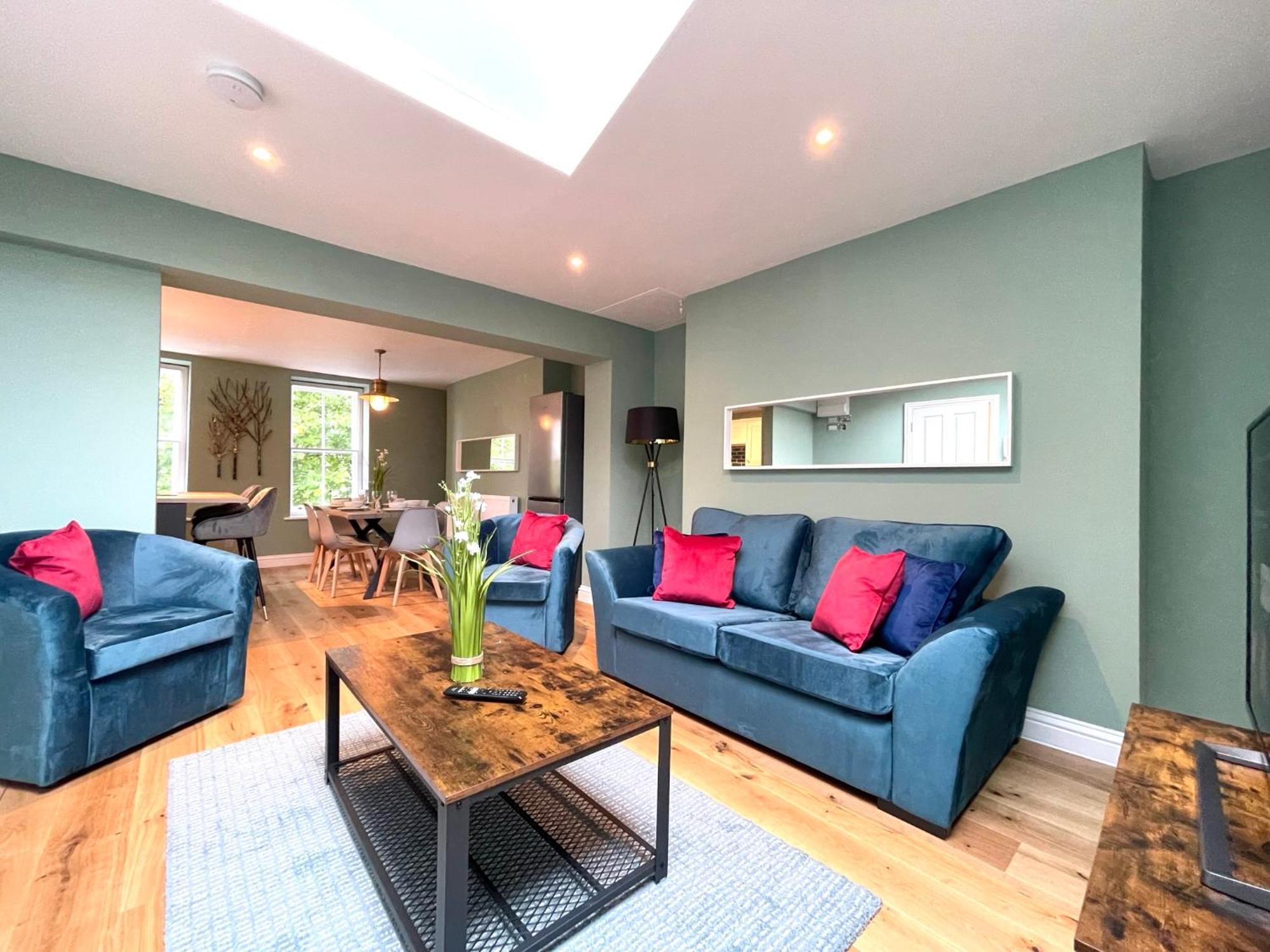 2 Bedroom Apartments Stopoverz Bristol Luaran gambar