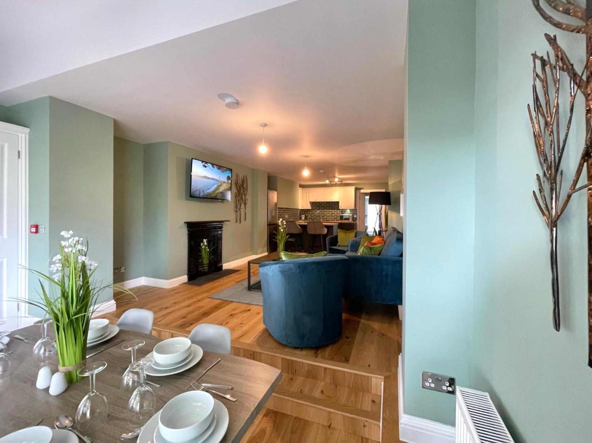 2 Bedroom Apartments Stopoverz Bristol Luaran gambar